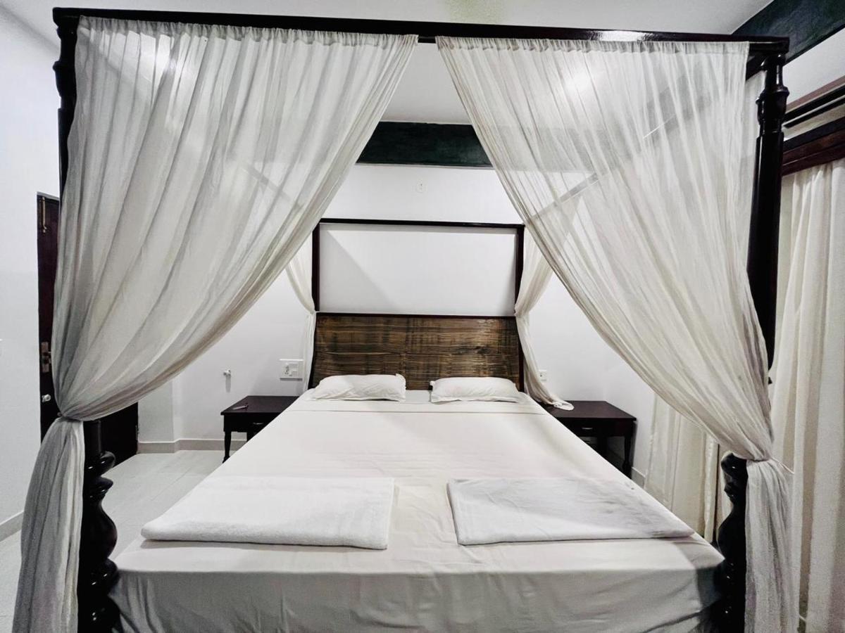 นากา คอตเทจเจส Hotel มอร์จิม ภายนอก รูปภาพ