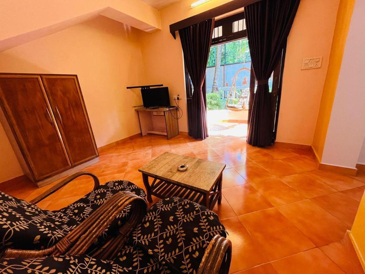 นากา คอตเทจเจส Hotel มอร์จิม ภายนอก รูปภาพ