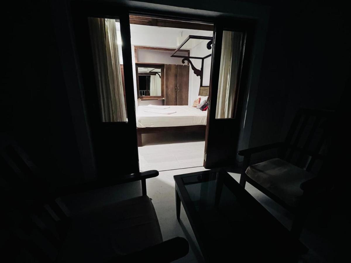 นากา คอตเทจเจส Hotel มอร์จิม ภายนอก รูปภาพ
